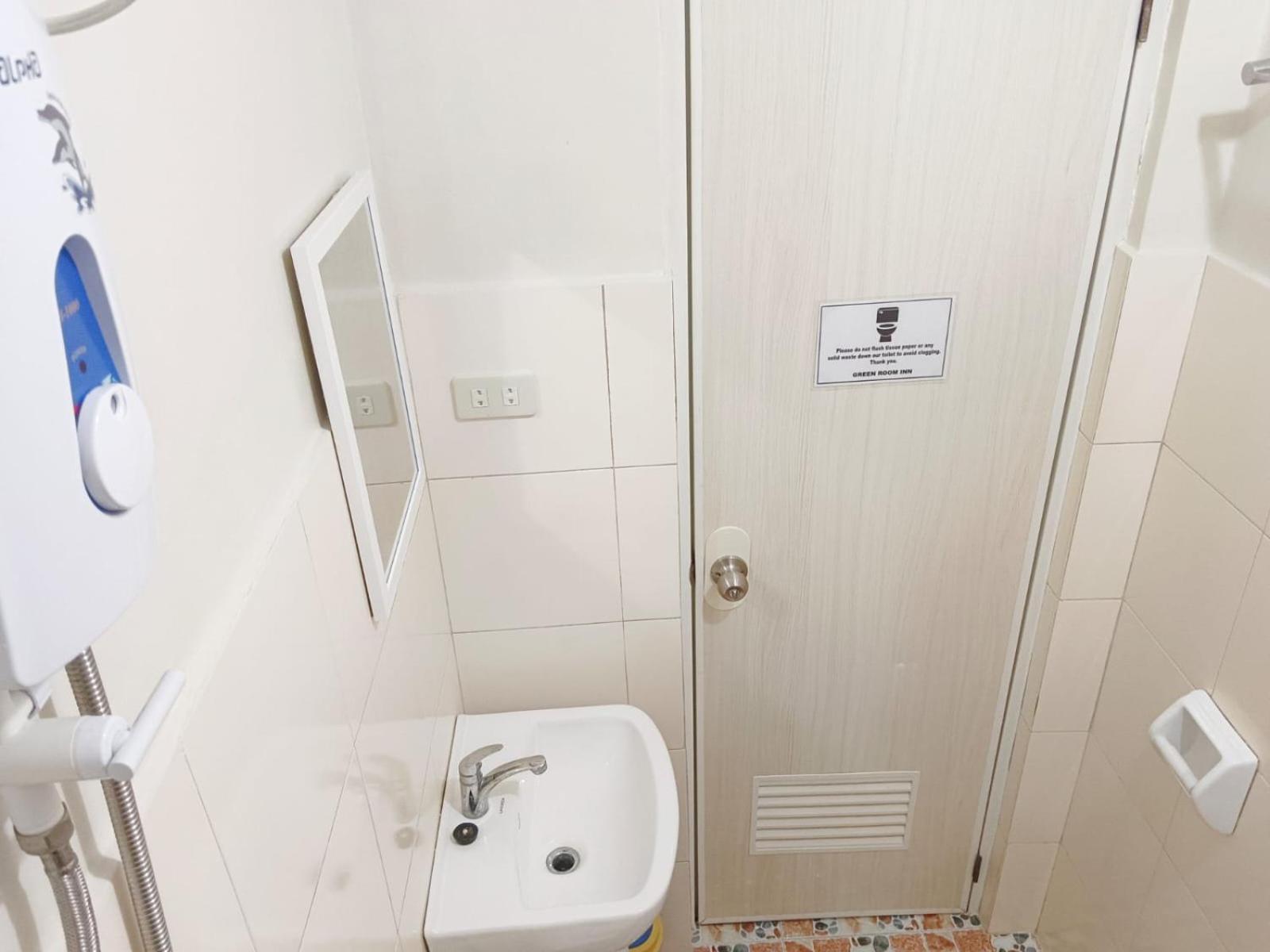 #3 Green Room Inn Siargao Хенерал Луна Екстериор снимка